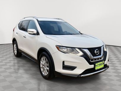 Used 2017 Nissan Rogue SV