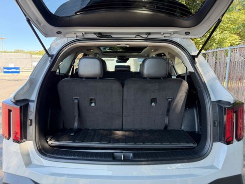 Used 2025 Kia Sorento S w/ Panoramic Sunroof Package AWD/4WD image 19