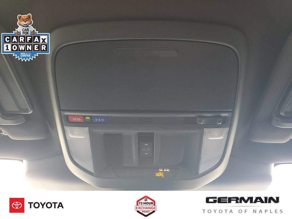 Used 2025 Subaru Forester Touring AWD/4WD image 35