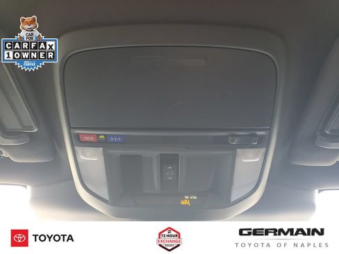 Used 2025 Subaru Forester Touring AWD/4WD image 35