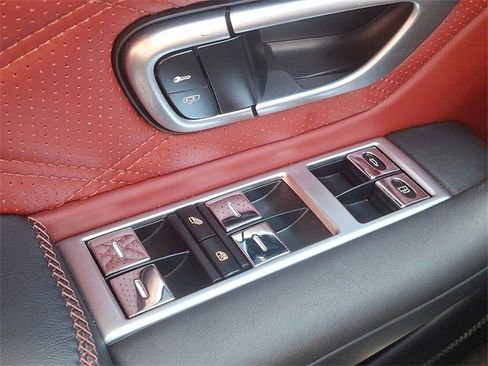 Used 2014 Bentley Continental GT image 34