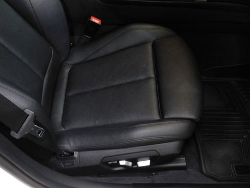 Used 2019 BMW 330i xDrive Wagon AWD/4WD image 94