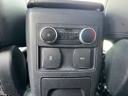 Used 2023 Ford Explorer XLT w/ Equipment Group 202A AWD/4WD image 13
