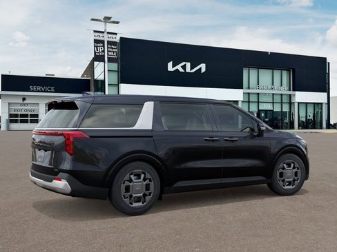 New 2026 Kia Carnival EX FWD image 7