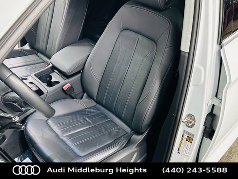 Certified 2023 Audi Q5 2.0T Premium w/ Convenience Package image 28
