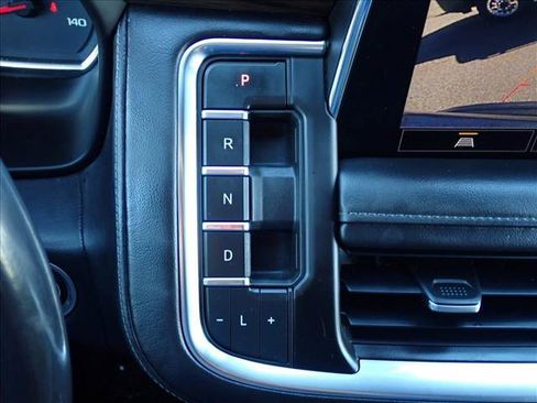 Used 2021 Chevrolet Tahoe LT AWD/4WD image 18