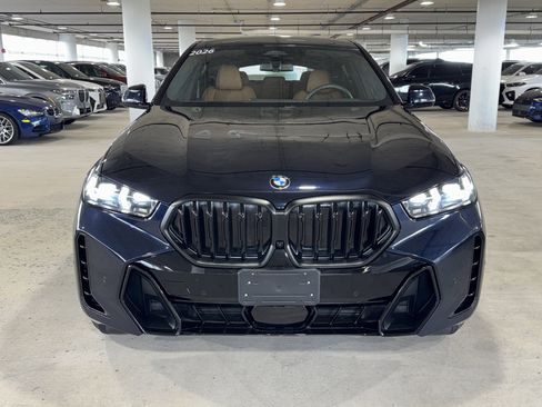 Used 2026 BMW X6 xDrive40i image 3