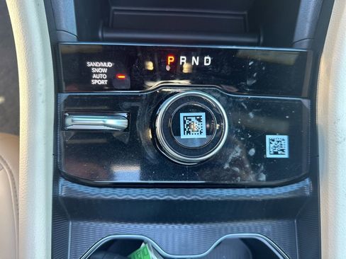 New 2026 Jeep Grand Cherokee L Limited w/ Limited Altitude Package AWD/4WD image 28