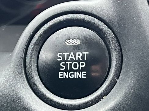 Used 2014 MAZDA MAZDA3 i Grand Touring image 26