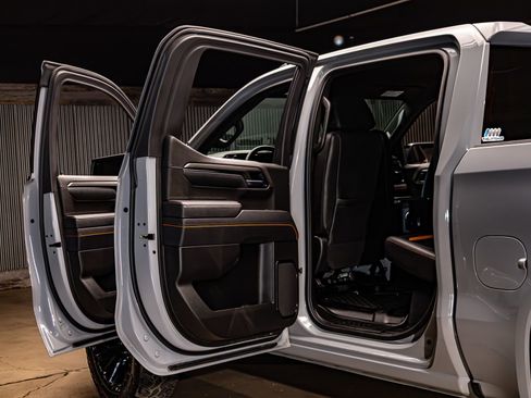 Used 2025 GMC Sierra 1500 AT4 w/ Technology Package image 29