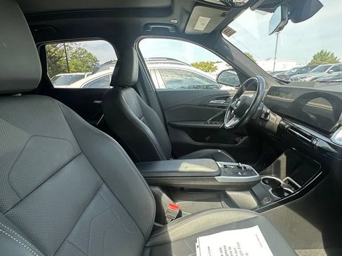 Used 2023 BMW X1 xDrive28i w/ Premium Package AWD/4WD image 4