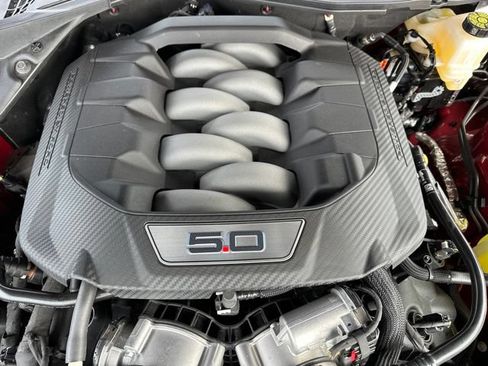 Used 2024 Ford Mustang GT Premium RWD image 9