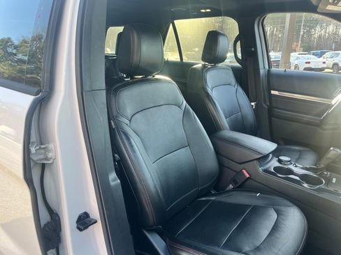 Used 2018 Ford Explorer Sport w/ Equipment Group 401A image 27