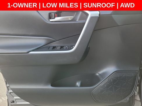 Used 2022 Toyota RAV4 XLE Premium w/ Carpet Mat Package (TMS) AWD/4WD image 23