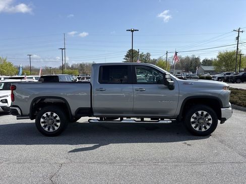 New 2026 Chevrolet Silverado 2500 LT AWD/4WD image 10
