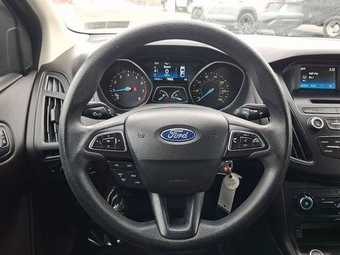 Used 2016 Ford Focus SE image 19