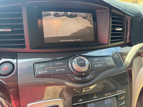 Used 2011 Nissan Quest SL image 21