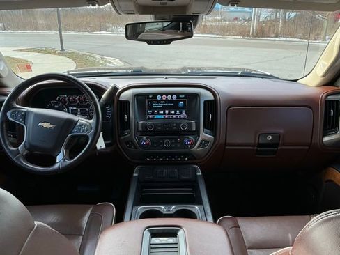 Used 2016 Chevrolet Silverado 2500 High Country w/ Duramax Plus Package image 24