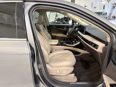 Used 2022 Lincoln Nautilus Reserve w/ Equipment Group 201A image 29