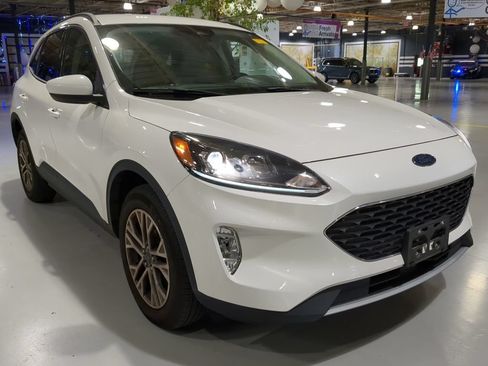 Used 2022 Ford Escape SEL AWD/4WD image 5