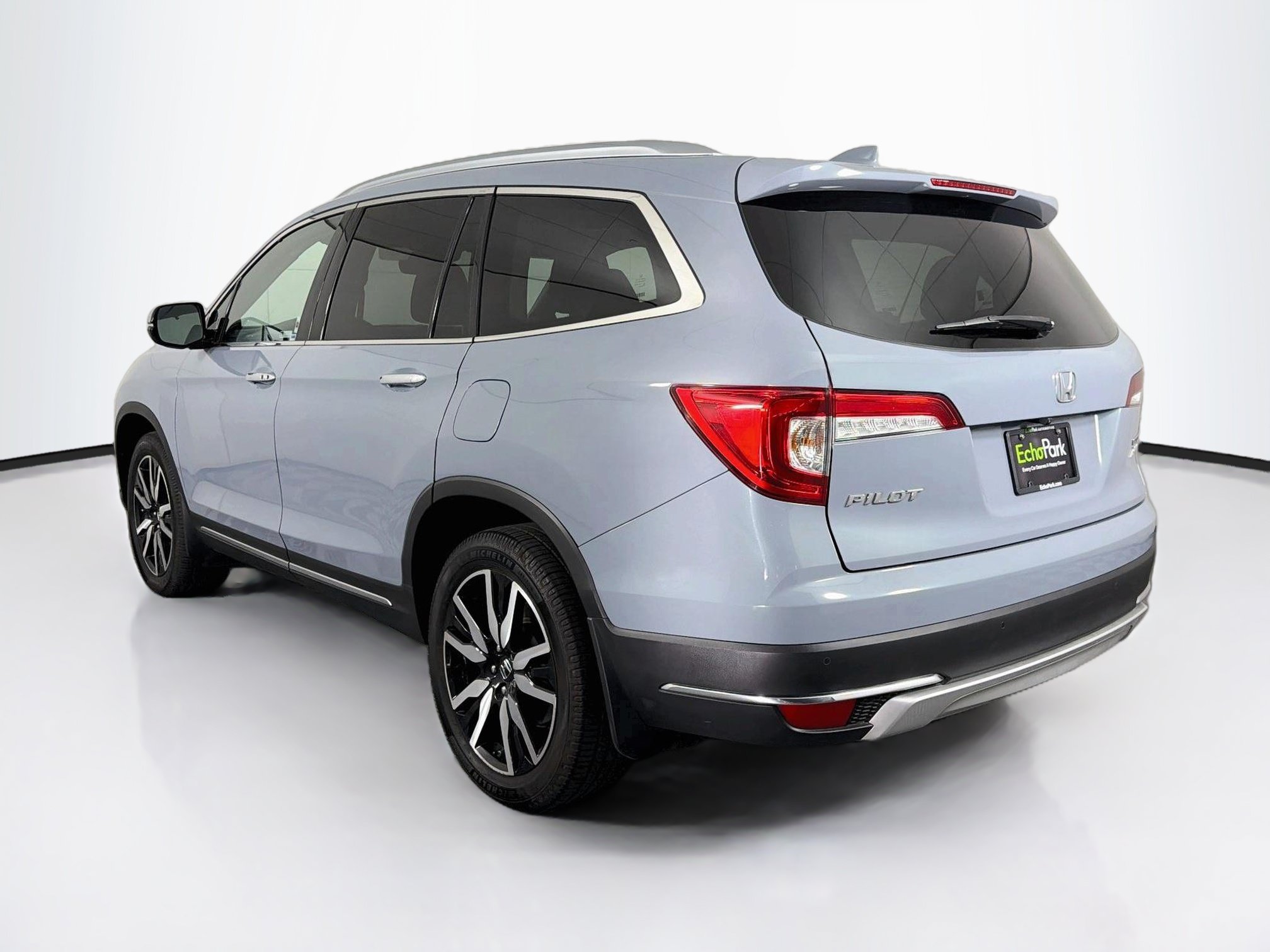 Used 2022 Honda Pilot Touring image 5