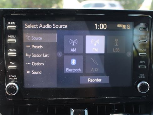 Used 2020 Toyota Corolla SE FWD image 24