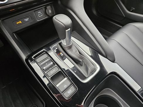 Certified 2024 Acura Integra FWD image 28