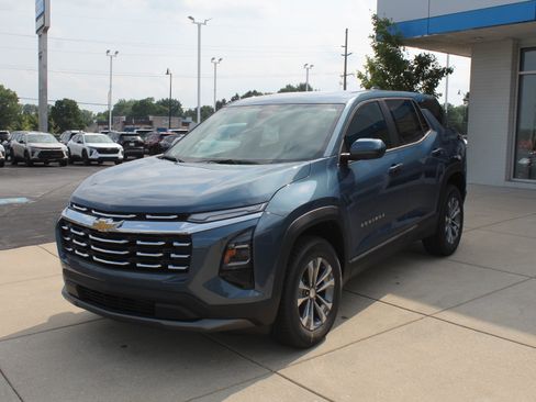 New 2027 Chevrolet Equinox LT AWD/4WD image 7