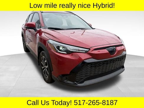 Used 2024 Toyota Corolla Cross AWD Hybrid image 1