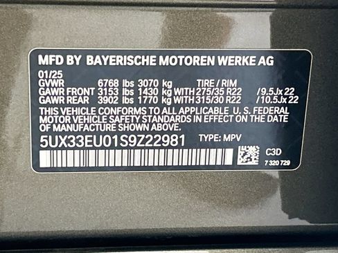 Used 2025 BMW X5 M60i AWD/4WD image 34