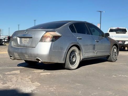 Used 2007 Nissan Altima 2.5 S w/ Convenience Plus Pkg image 2