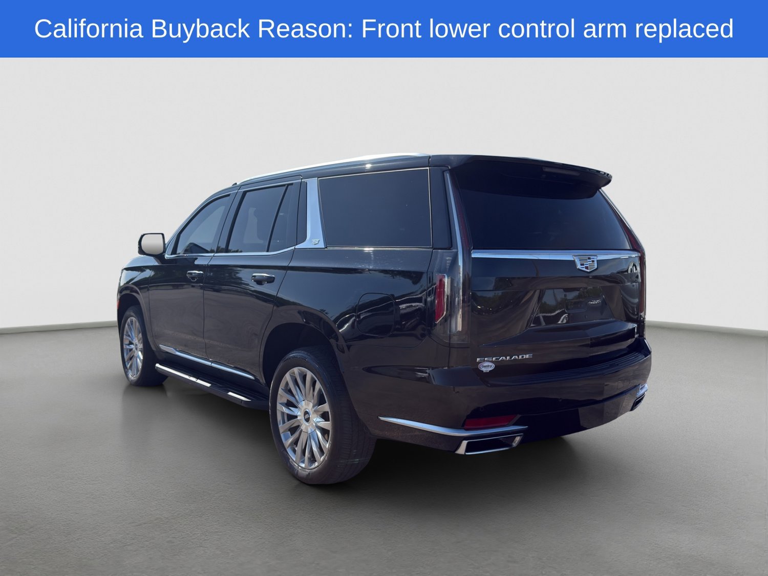 Used 2023 Cadillac Escalade Premium Luxury AWD/4WD image 4