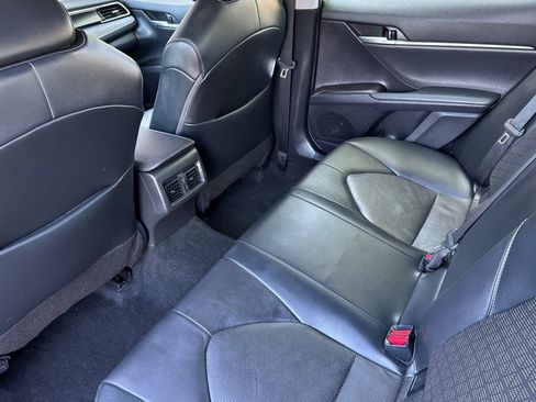 Used 2023 Toyota Camry XSE image 11