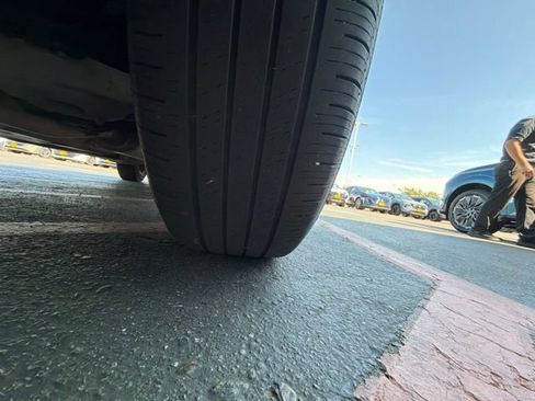 Used 2019 Honda CR-V LX image 9