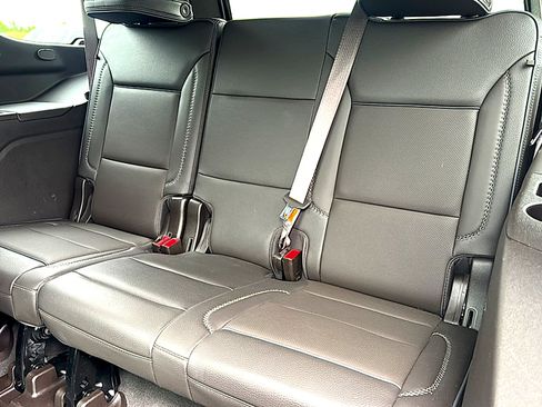 Used 2022 GMC Yukon Denali AWD/4WD image 21