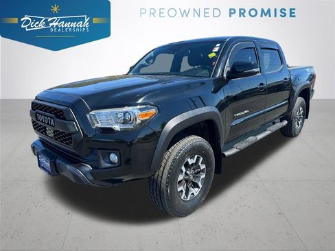 Used 2018 Toyota Tacoma TRD Off-Road AWD/4WD image 1