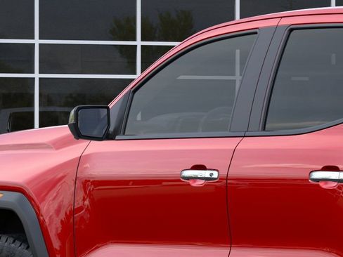 New 2026 GMC Canyon Denali AWD/4WD image 12