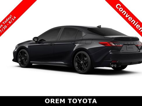 New 2026 Toyota Camry Hybrid FWD image 6