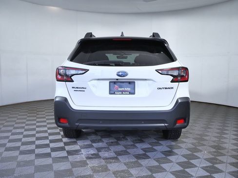 Used 2025 Subaru Outback Onyx Edition AWD/4WD image 5