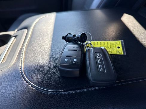 Used 2023 RAM 2500 Tradesman w/ Chrome Appearance Group image 39