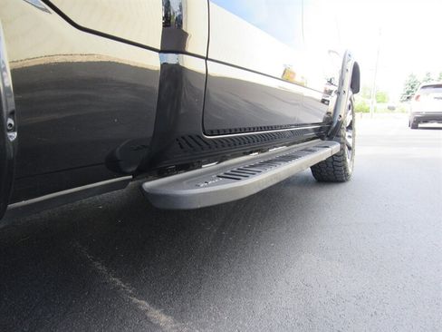 Used 2019 RAM 1500 Sport w/ Level 2 Equipment Group AWD/4WD image 9