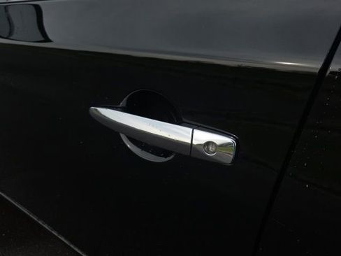 Used 2017 Nissan Sentra S w/ S Style Package image 17