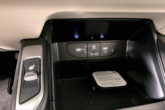 Certified 2026 Kia Sorento EX FWD image 13