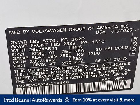 Certified 2025 Volkswagen Atlas Cross Sport SEL Premium R-Line AWD/4WD image 33