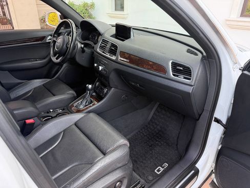 Used 2018 Audi Q3 2.0T Premium Plus w/ Premium Plus Package image 12