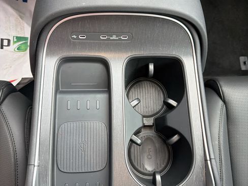 Used 2026 Hyundai Palisade SEL FWD image 17