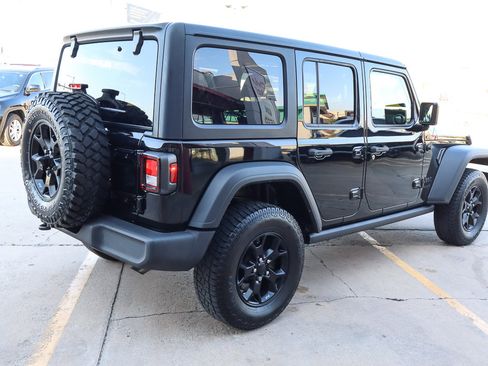 Used 2021 Jeep Wrangler Unlimited Sport image 5