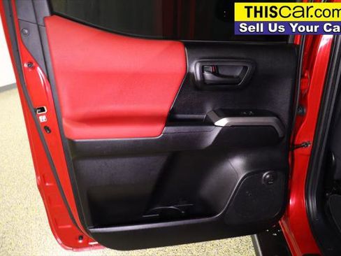 Used 2019 Toyota Tacoma SR5 image 29