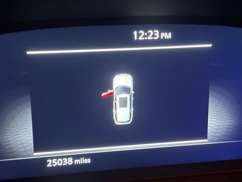 Used 2024 Nissan Pathfinder Platinum w/ Cargo Package image 22