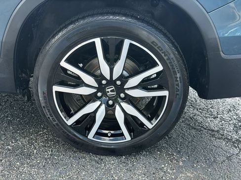 Used 2019 Honda Pilot Touring image 9